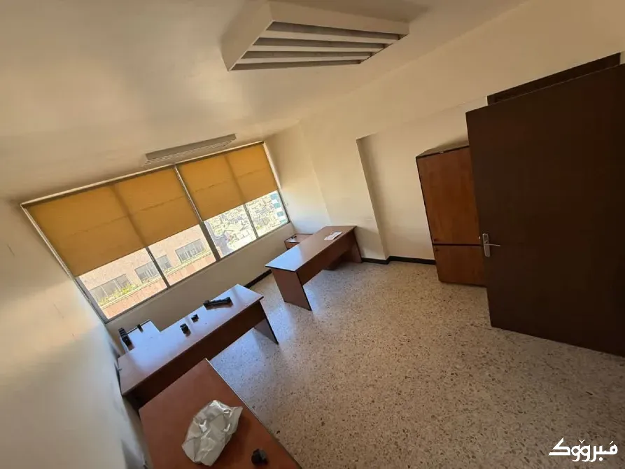 مكتب للايجار//ببناء المهندسين//دمشق دمشق - الصورة 3