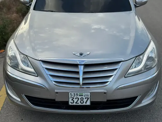 HYUNDAI GENESIS 2012//طرطوس طرطوس