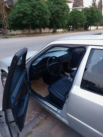 Mercedes 1992 E300//حمص حمص