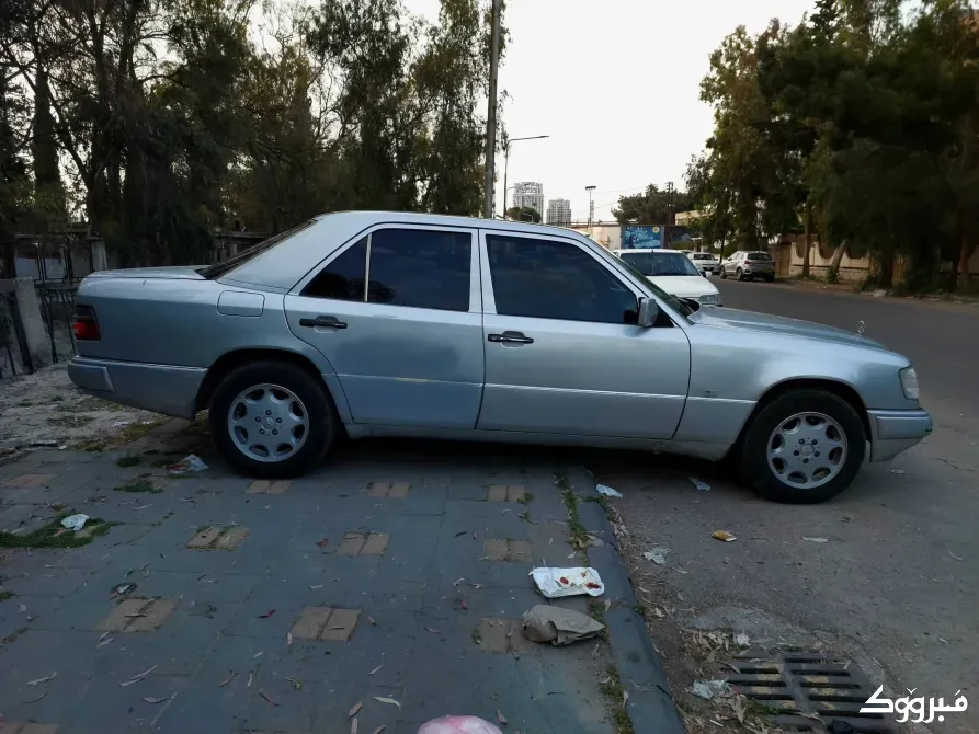 Mercedes 1992 E300//حمص حمص - الصورة 6