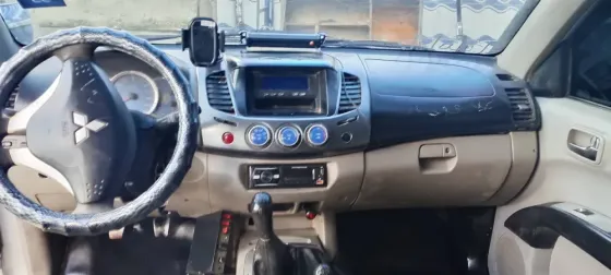 ميتسوبيشي 2010//جسر الشغور إدلب