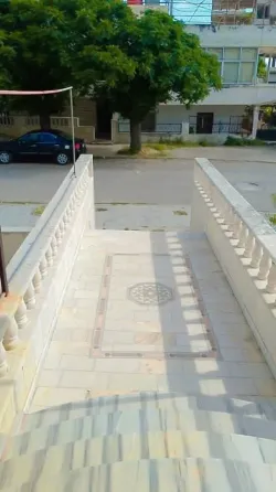 شاليه للبيع//الشاطئ الأزرق اللاذقية