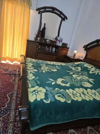 شقة للبيع//شارع انطاكية//اللاذقية اللاذقية