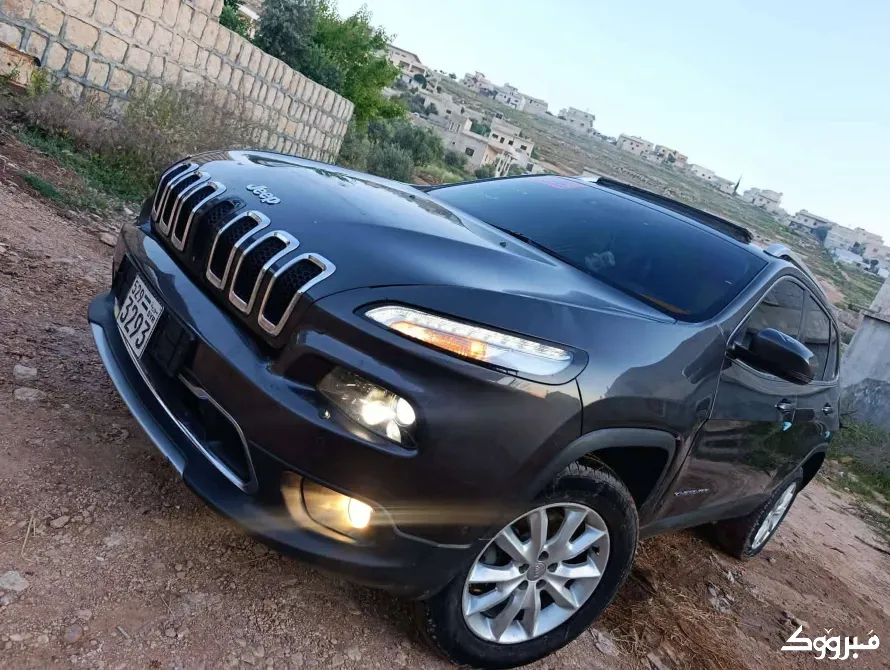 جيب شيروكي 2016//إدلب إدلب - الصورة 3