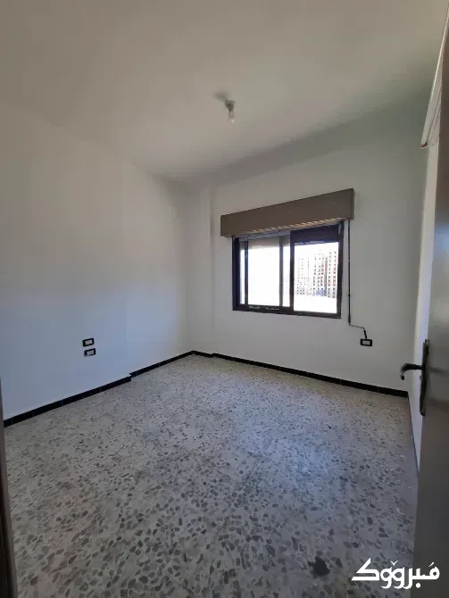شقة للبيع//طرطوس //السكن الشبابي طرطوس - الصورة 5