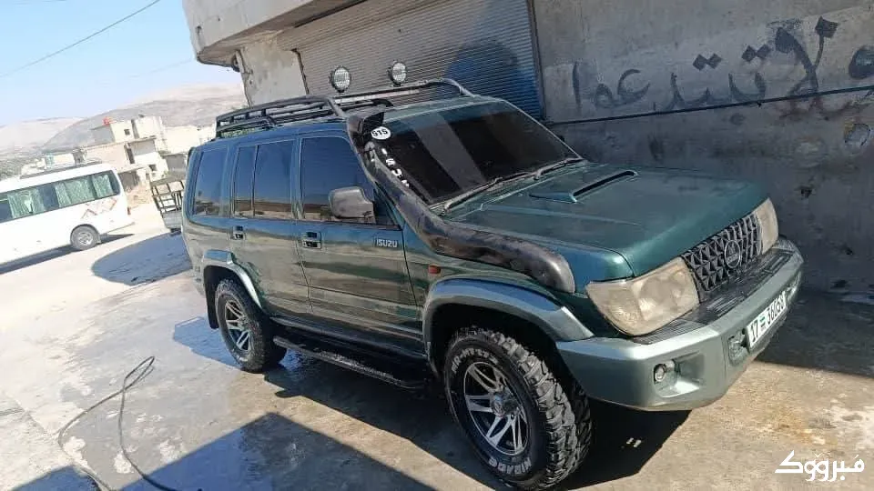 جيب سوزو أوروبي 2000//إدلب//دركوش إدلب - الصورة 3
