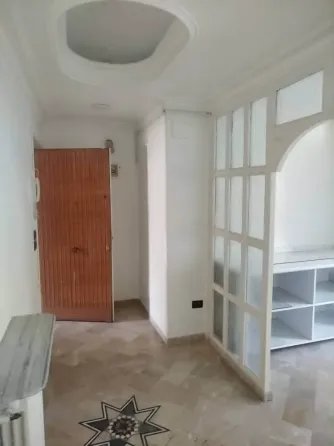 منزل للإيجار//بدون فرش//دمشق//المزة دمشق