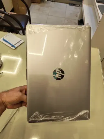 لابتوب من hp //الرقة// شارع المنصور الرقة