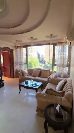 شقة للايجار //دمشق//مزة اوتستراد جانب منال العشي دمشق