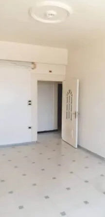 شقة للايجار //دمشق//فيلات غربية دوار السرايا دمشق