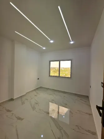 شقة للبيع//طرطوس //دوير الشيخ سعد مقابل مركز علي رسلان طرطوس