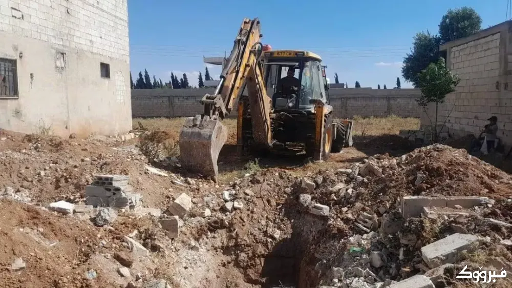 نغل باكر JCB 2001 //حمص //المدينة حمص - الصورة 6