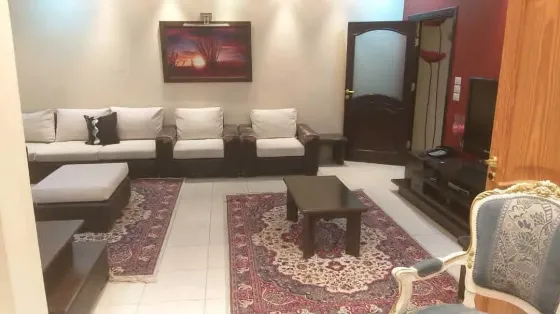 شقة للإيجار//دمشق//مشروع دمر خلف الاب تاون دمشق