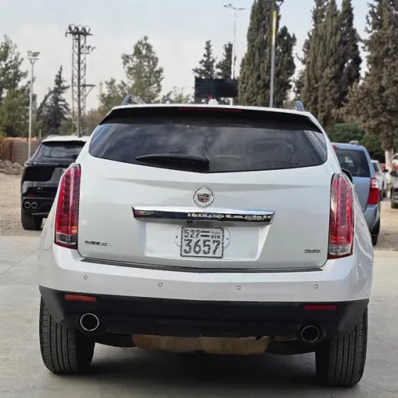 كاديلاك SRX 2015 //دمشق//طريق المطار دمشق